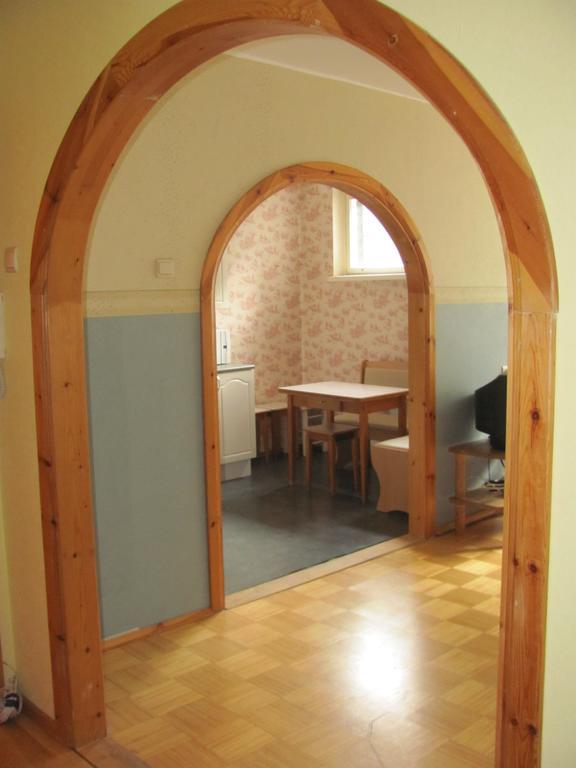 Economy Baltics Apartments - Liivamaee Талин Екстериор снимка
